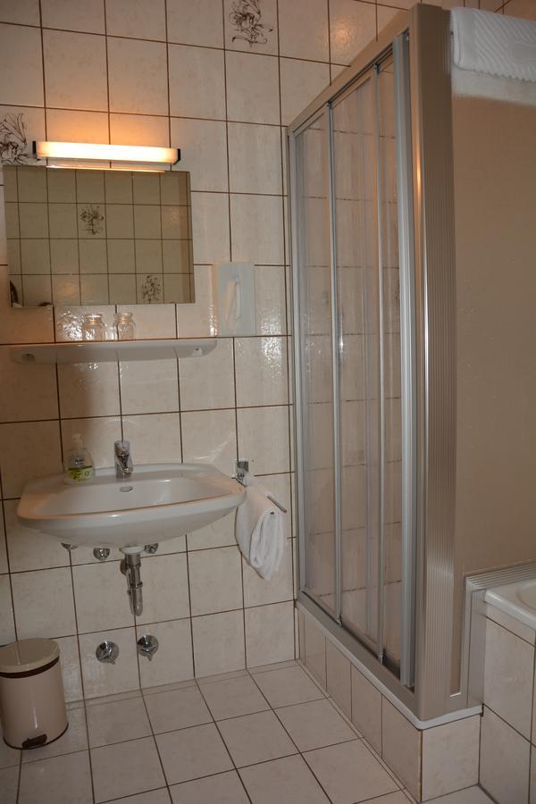 Hotel Restaurant "Zur Post" Holdorf Exteriör bild