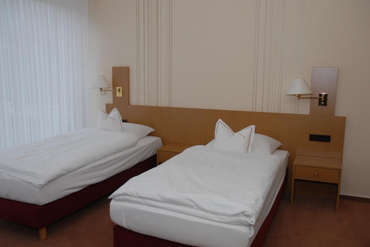 Hotel Restaurant "Zur Post" Holdorf Exteriör bild